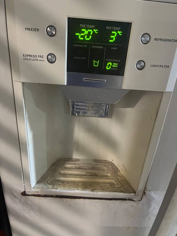 تعمیر دیسپنسر و یخساز یخچال ساید در شمال تهران